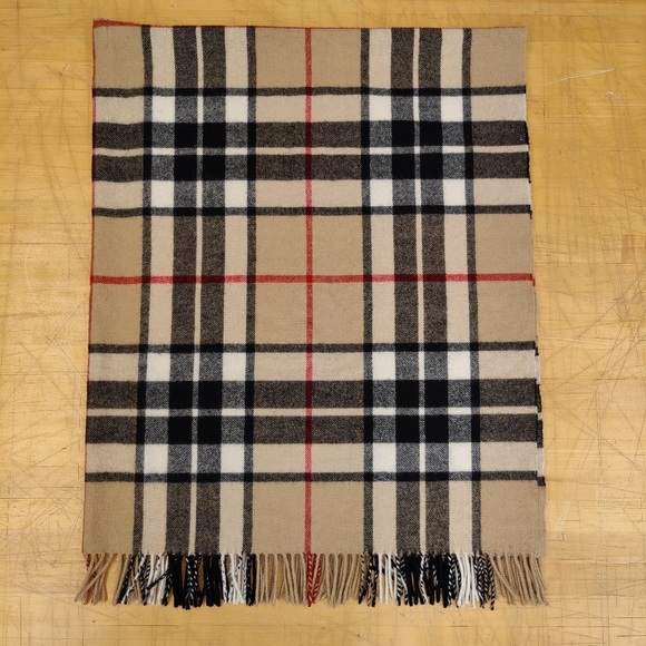 Vintage Highland Home Industries Lambswool Plaid Poncho, Size OS - Picture 8 of 12